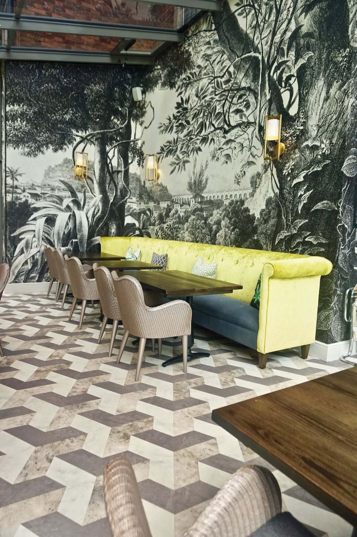 Hotel Luxury Vinyl Tile Flooring / Luxury Hotel Tile Flooring